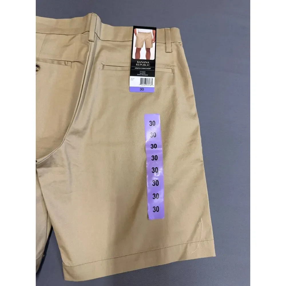 Banana Republic Men's 9